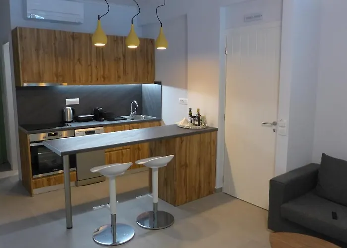 Caltabania Áyios Nikítas